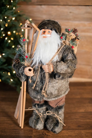 Santa with Ski & Gift Bag