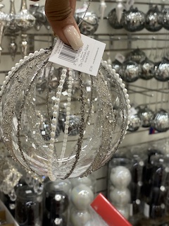 5" CELLINE CLEAR W PEARL BALL
ORN